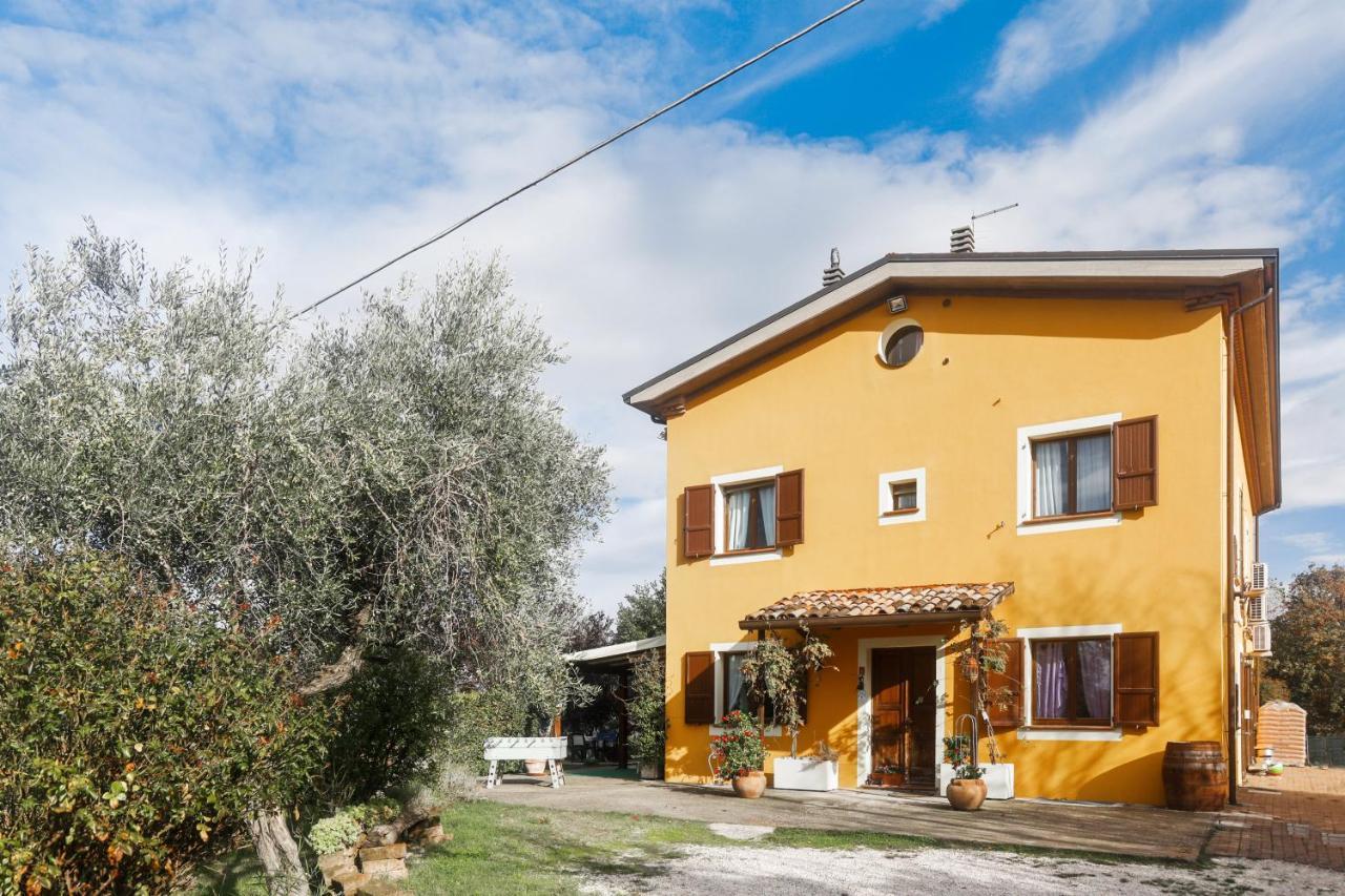 Locanda Della Lavanda 산클레멘테 외부 사진